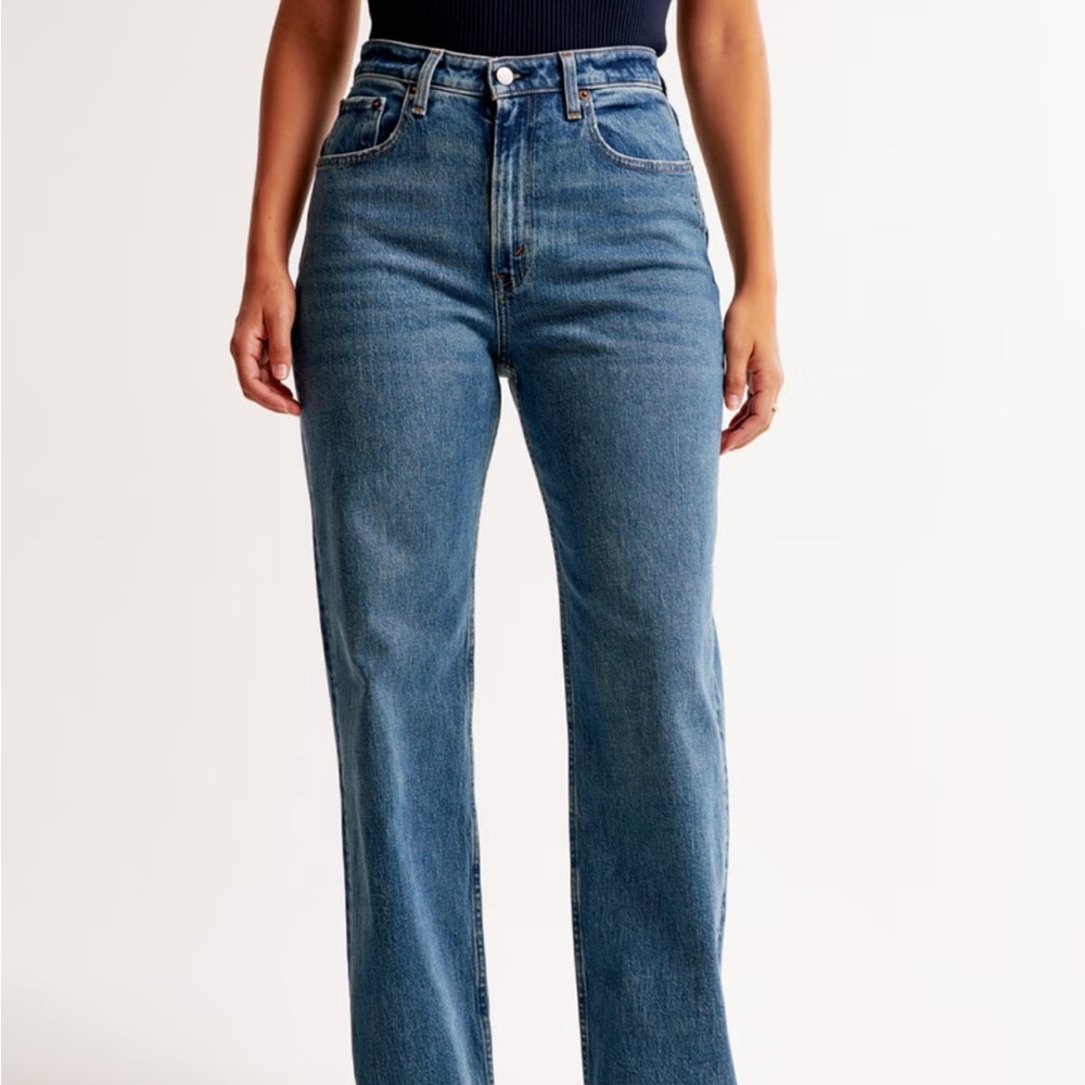 Abercrombie & Fitch 90’s Straight Ultra High Rise Jeans Curve Love